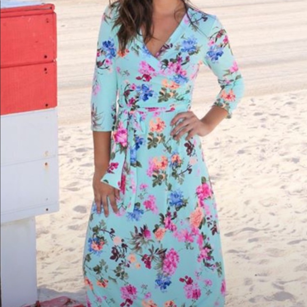 Save by the Dress 👗 Floral Maxi Dress size medium